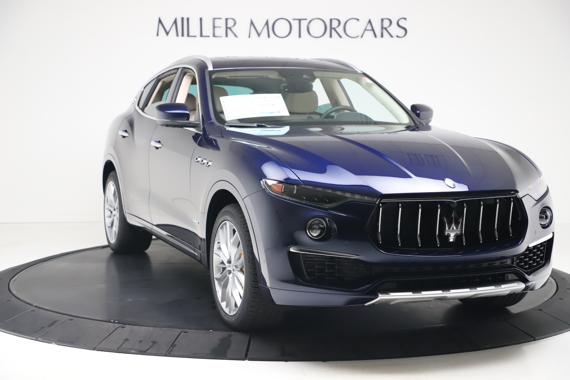 New-2020-Maserati-Levante-S-Q4-GranLusso