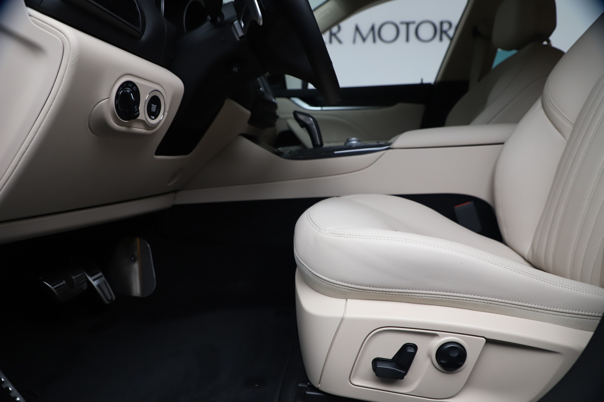 New-2020-Maserati-Levante-S-Q4-GranLusso