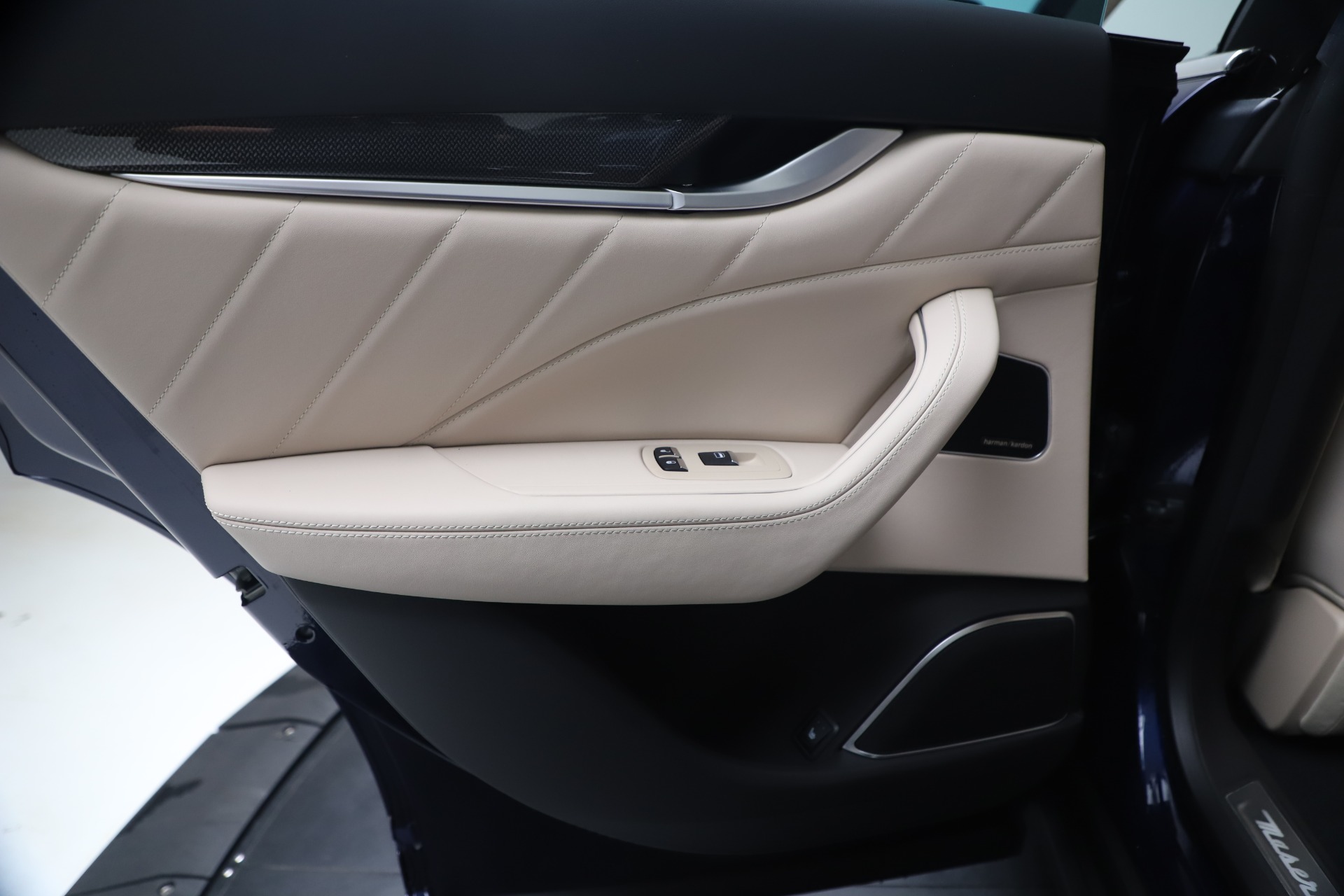 New-2020-Maserati-Levante-S-Q4-GranLusso