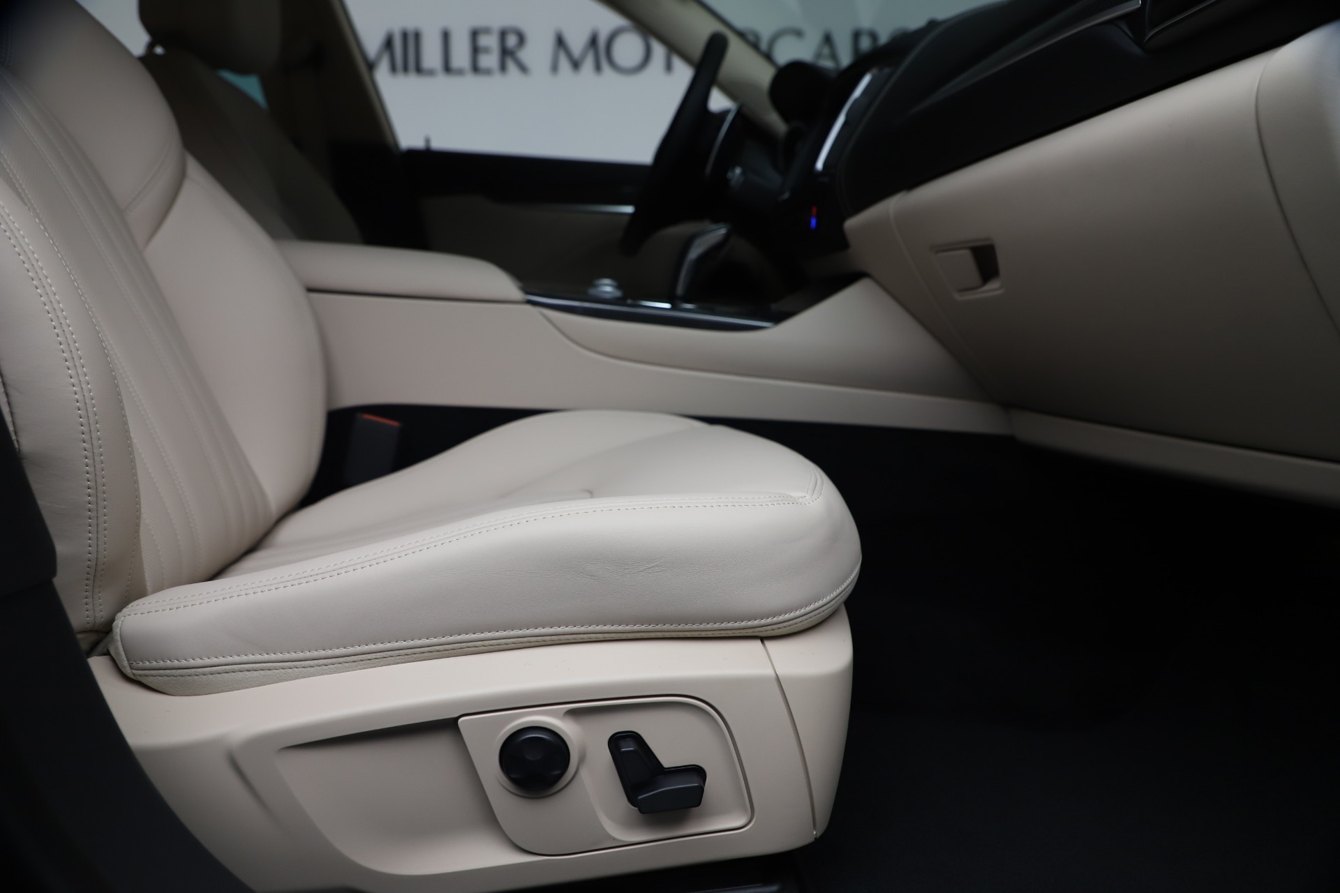 New-2020-Maserati-Levante-S-Q4-GranLusso