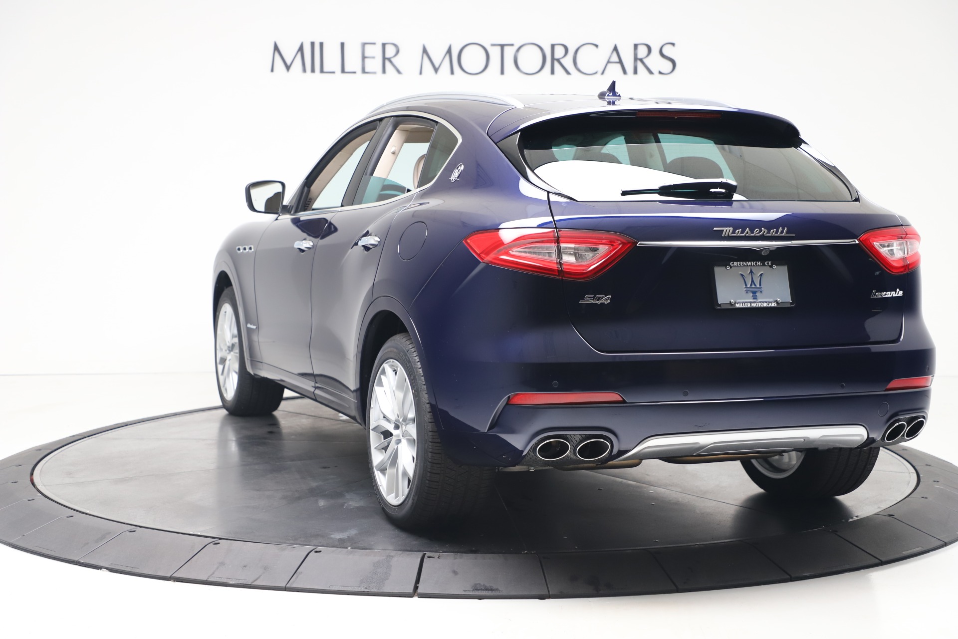 New-2020-Maserati-Levante-S-Q4-GranLusso
