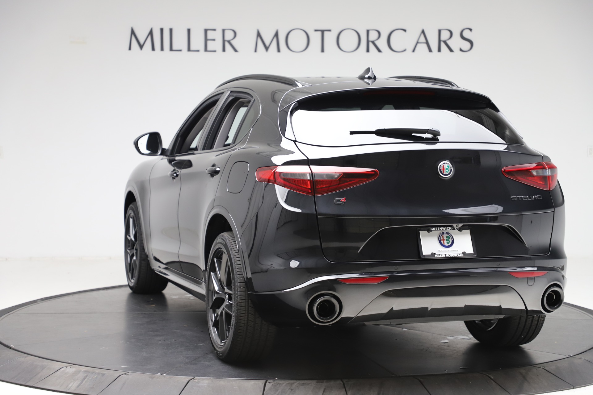 New-2020-Alfa-Romeo-Stelvio-Sport-Q4