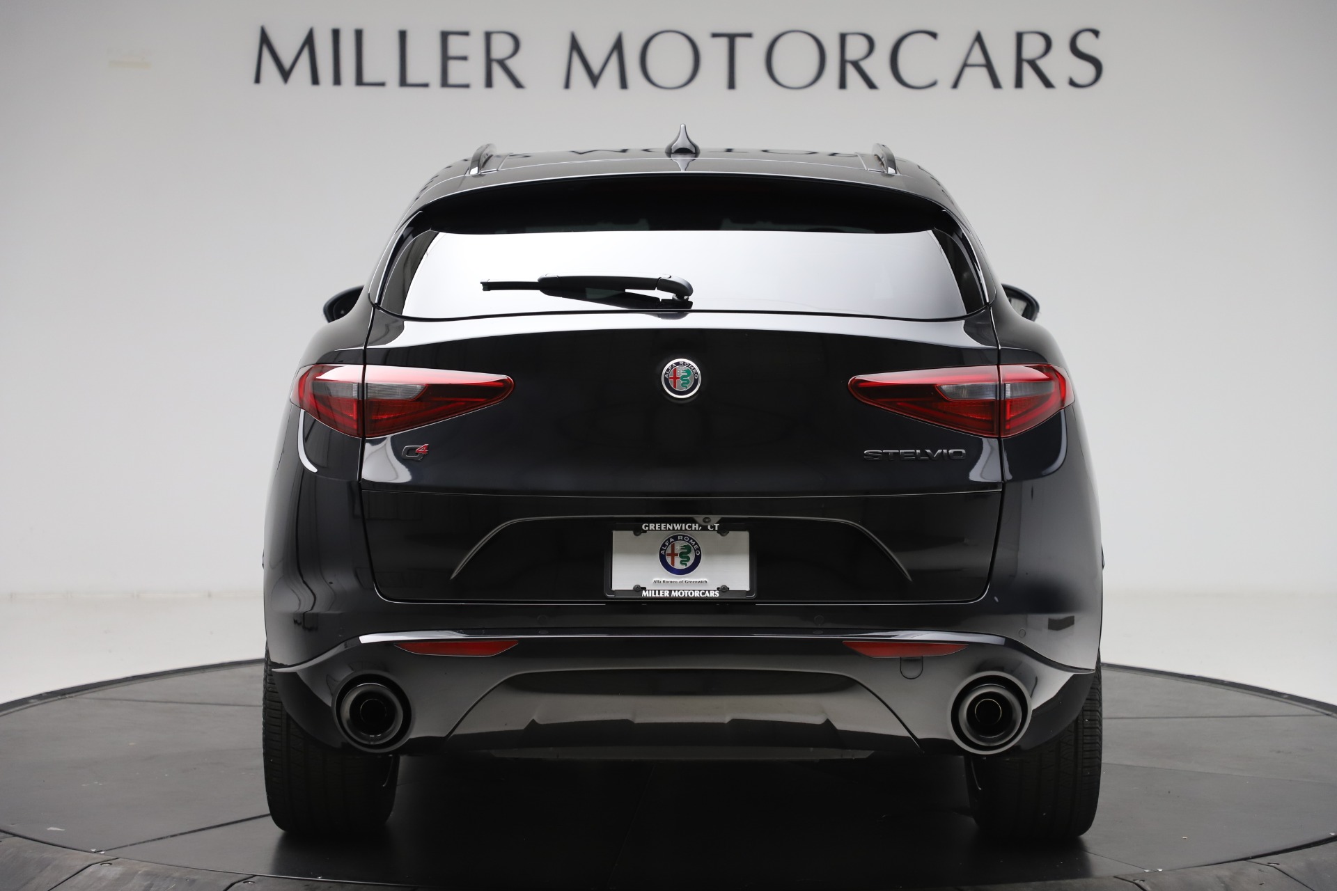 New-2020-Alfa-Romeo-Stelvio-Sport-Q4