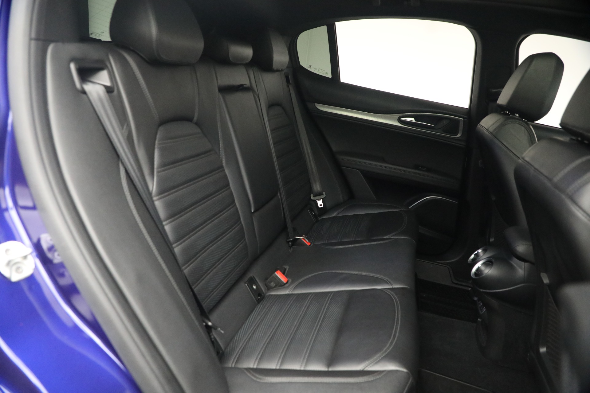 Used-2020-Alfa-Romeo-Stelvio-Ti-Sport-Q4