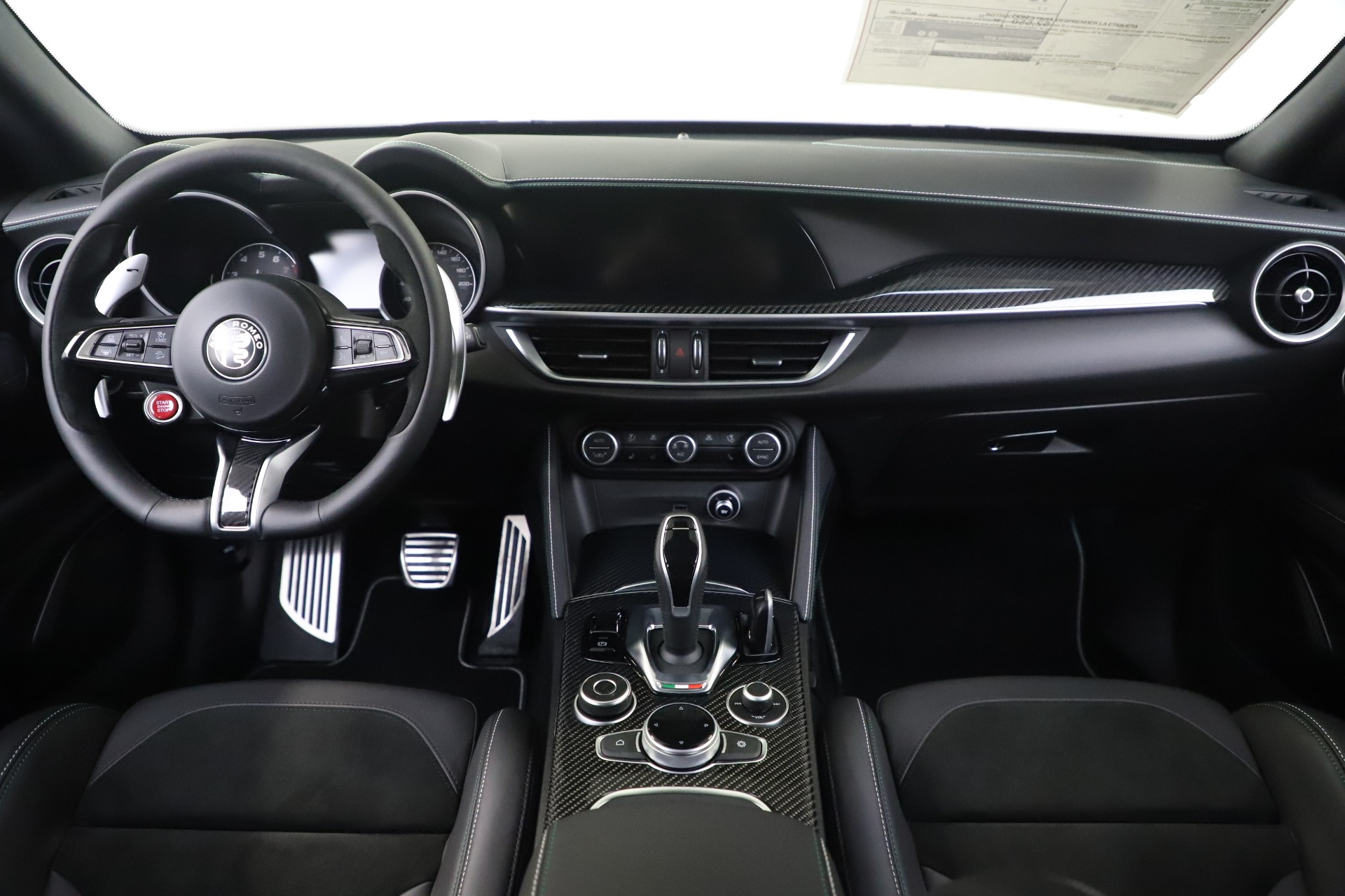 New-2020-Alfa-Romeo-Stelvio-Quadrifoglio