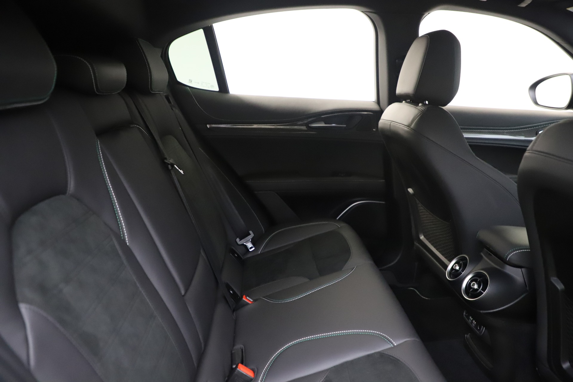 New-2020-Alfa-Romeo-Stelvio-Quadrifoglio