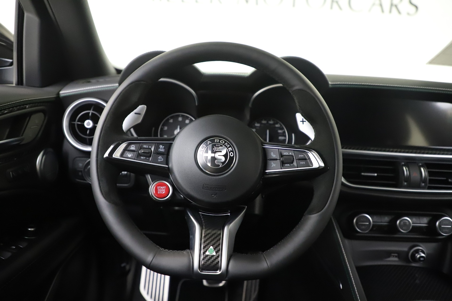 New-2020-Alfa-Romeo-Stelvio-Quadrifoglio