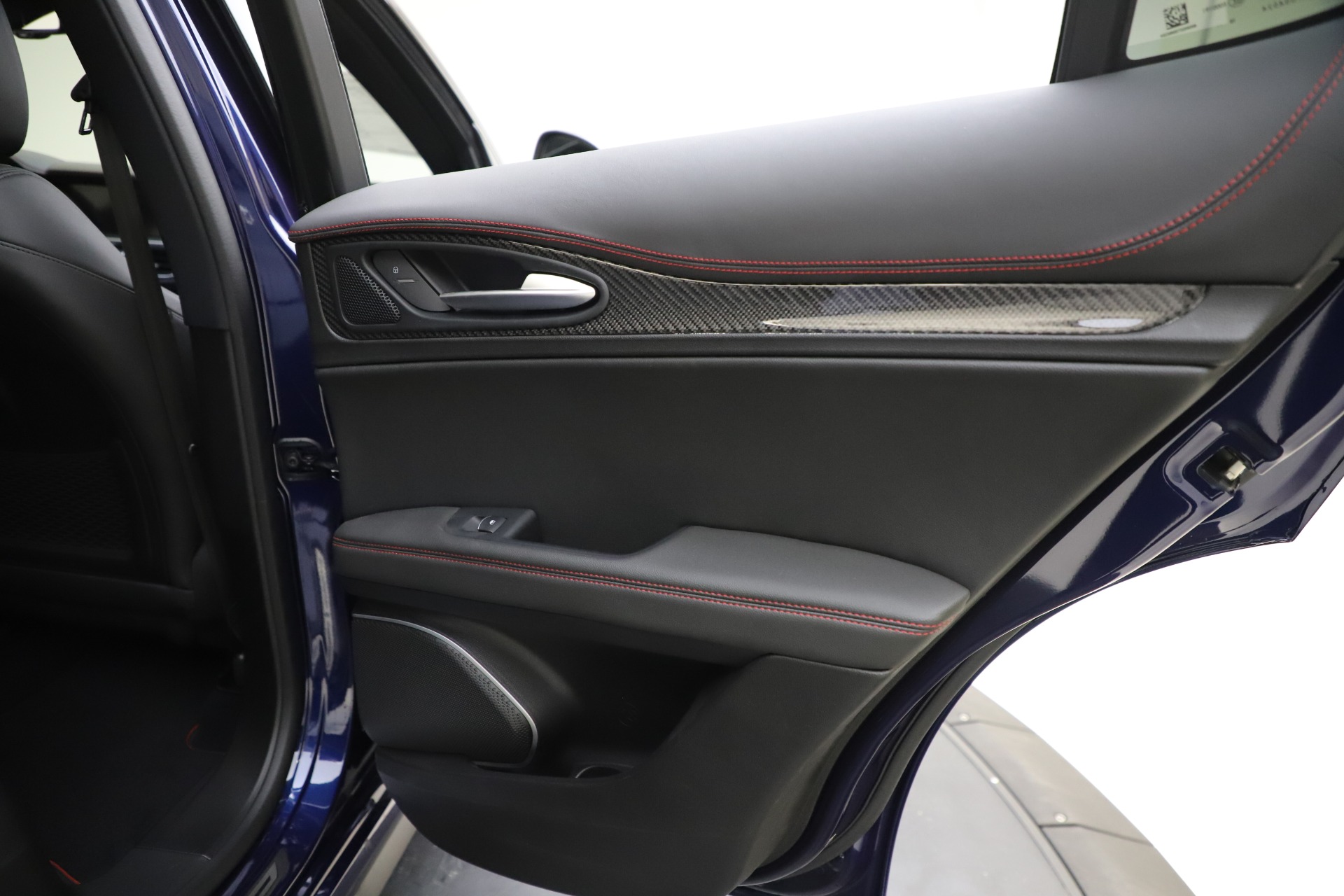 New-2020-Alfa-Romeo-Stelvio-Quadrifoglio