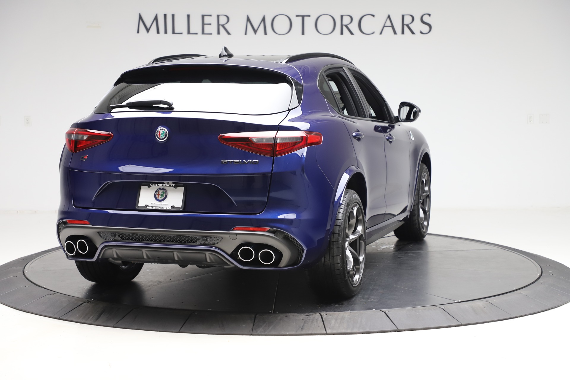 New-2020-Alfa-Romeo-Stelvio-Quadrifoglio