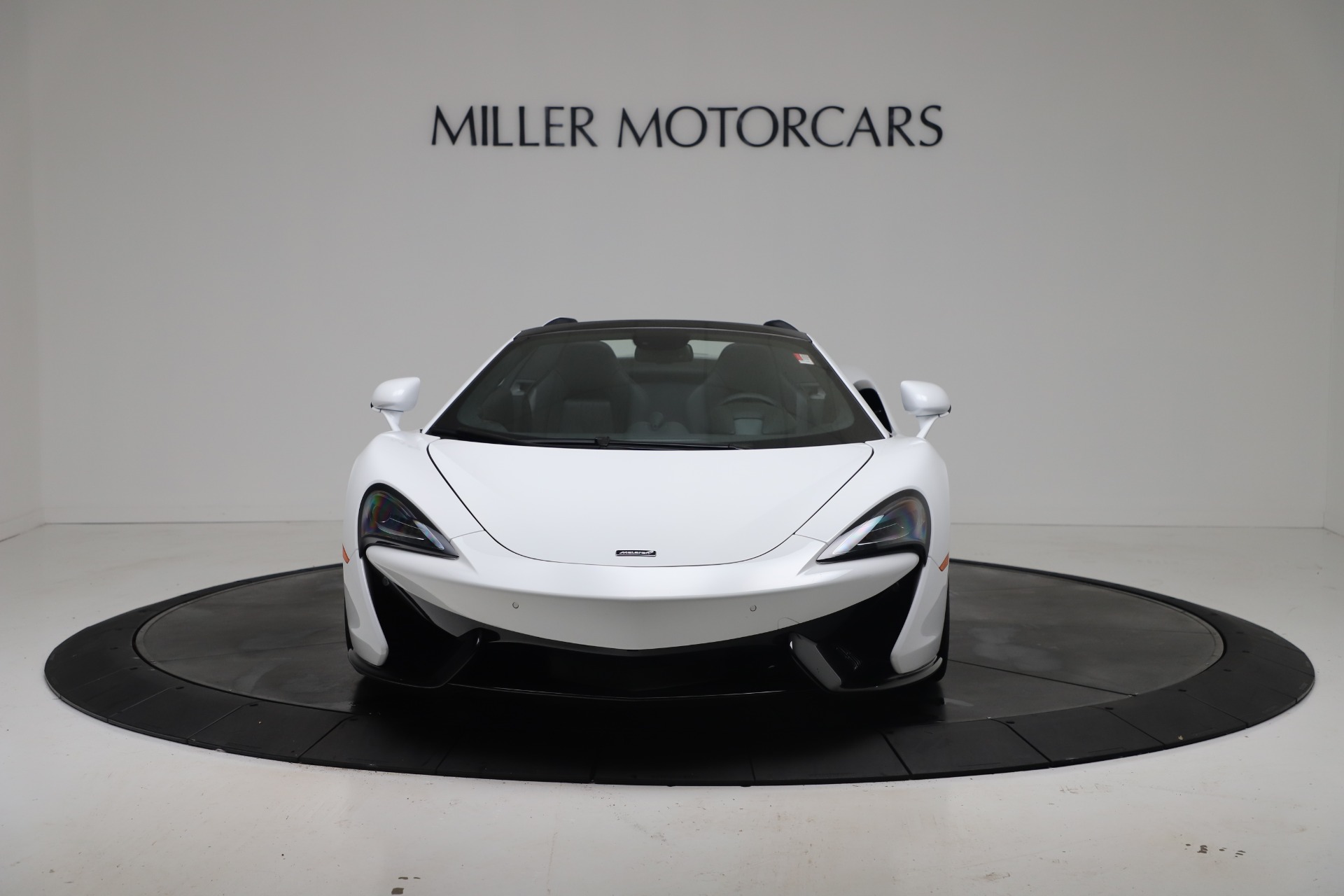 New-2020-McLaren-570S-Spider-Convertible