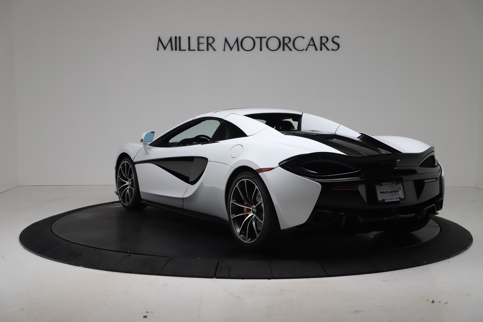 New-2020-McLaren-570S-Spider-Convertible