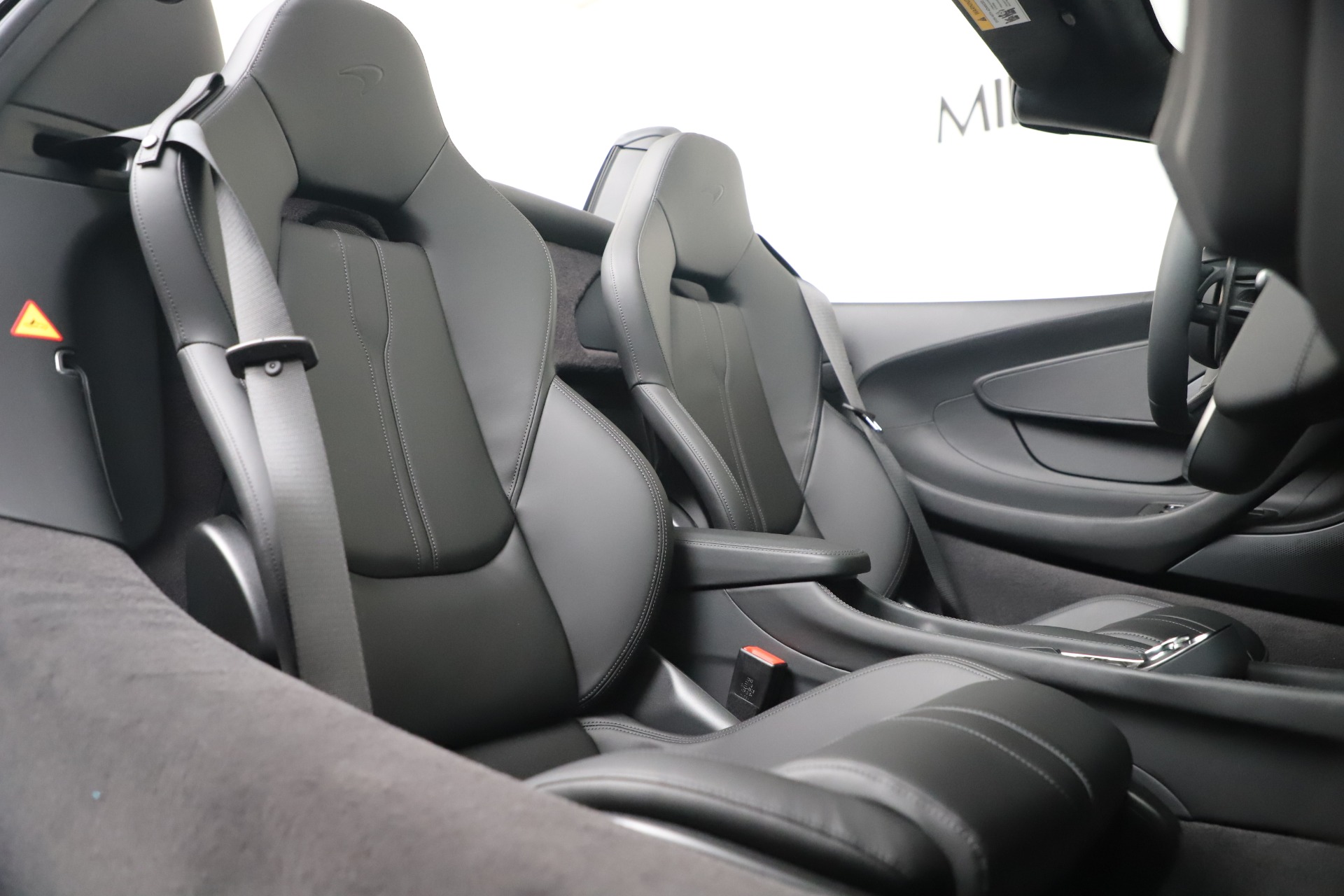 New-2020-McLaren-570S-Spider-Convertible