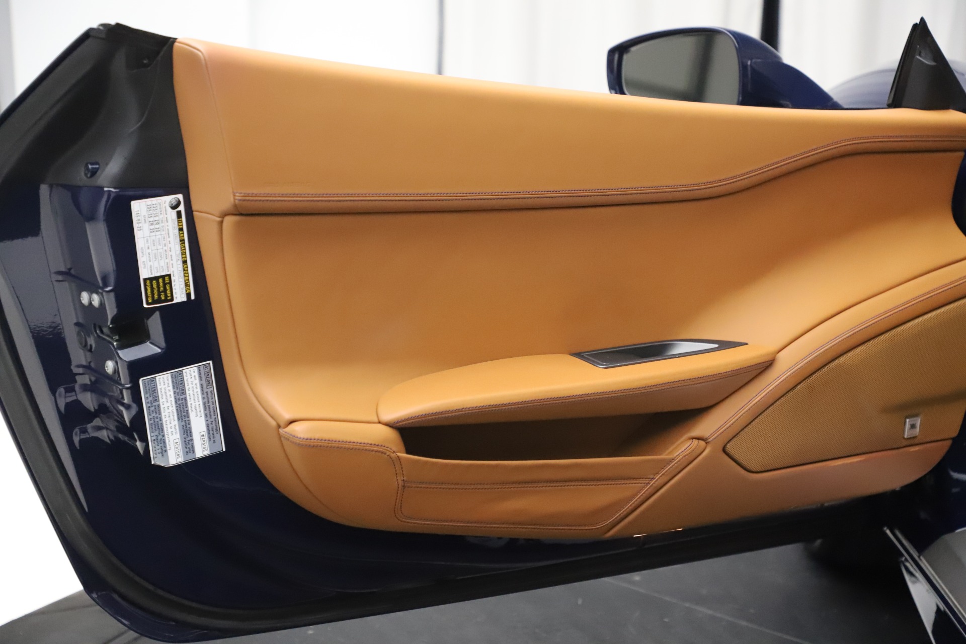 Used-2013-Ferrari-458-Spider