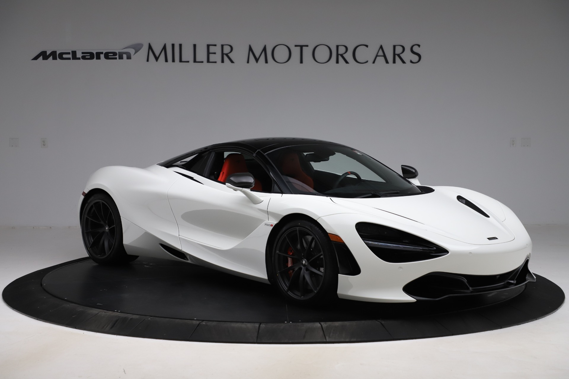 New-2020-McLaren-720S-Spider-Performance