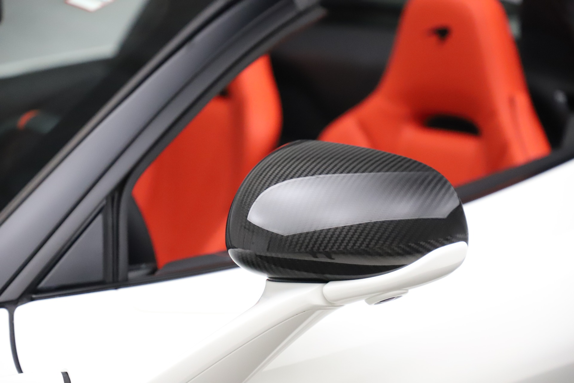 New-2020-McLaren-720S-Spider-Performance