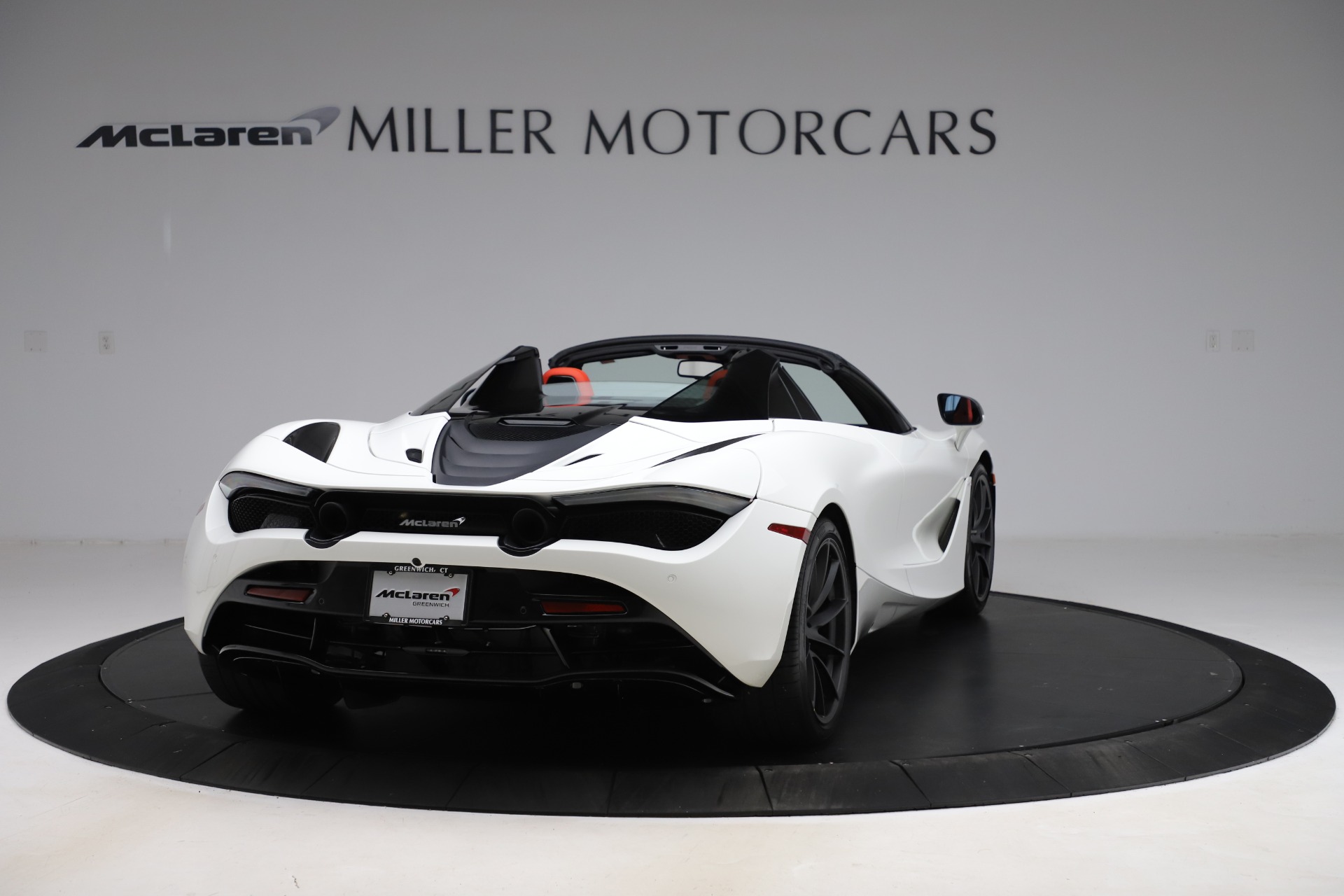 New-2020-McLaren-720S-Spider-Performance