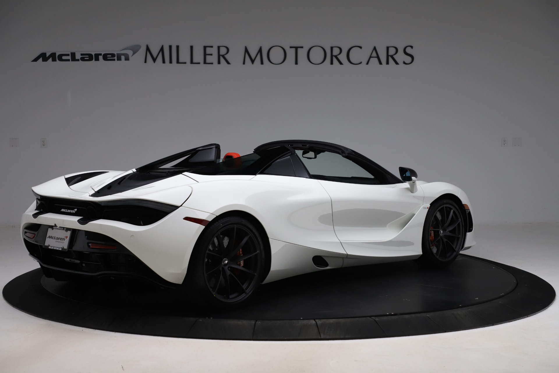 New-2020-McLaren-720S-Spider-Performance