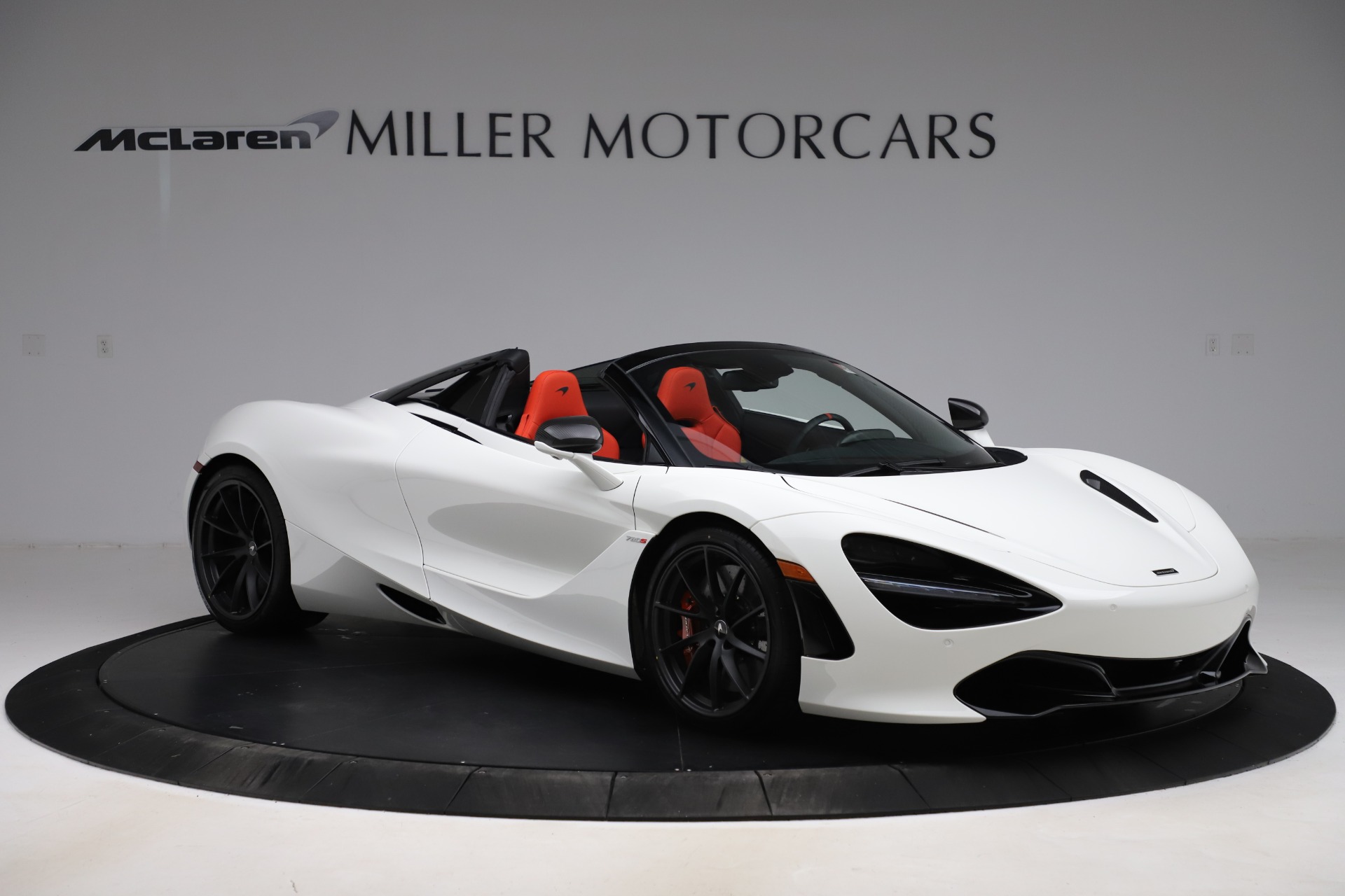 New-2020-McLaren-720S-Spider-Performance