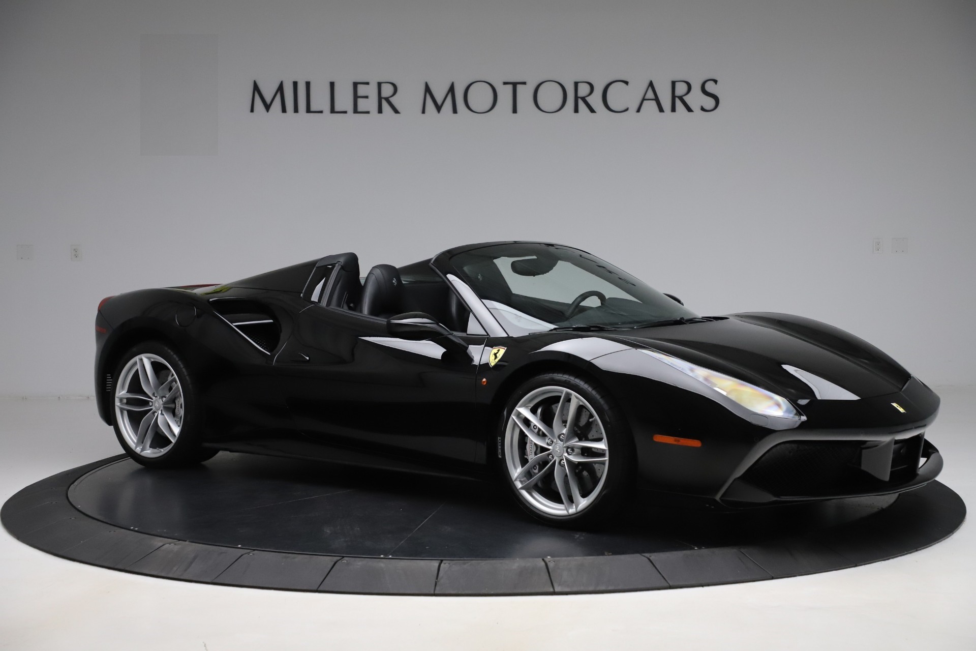 Used-2016-Ferrari-488-Spider