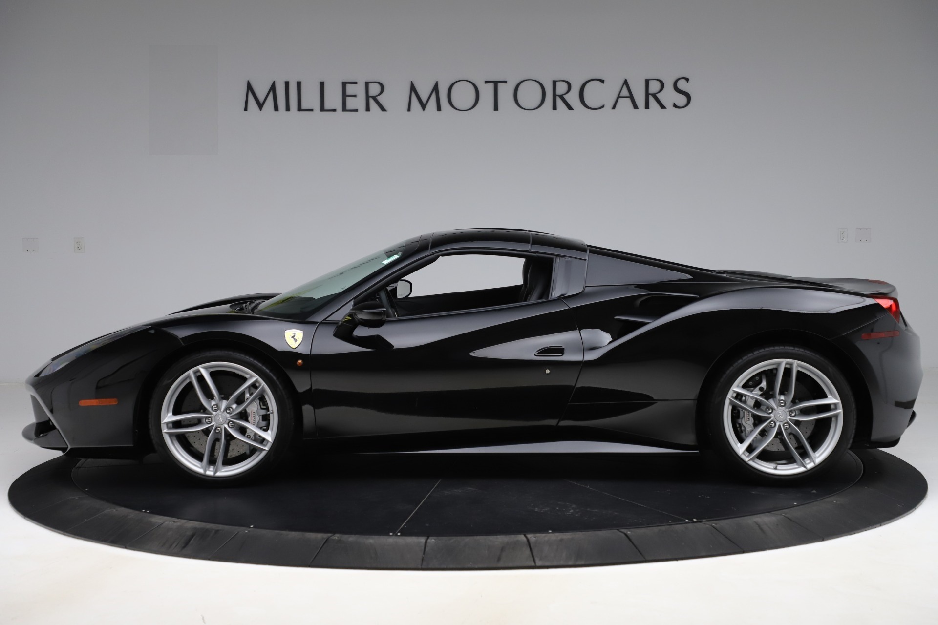 Used-2016-Ferrari-488-Spider