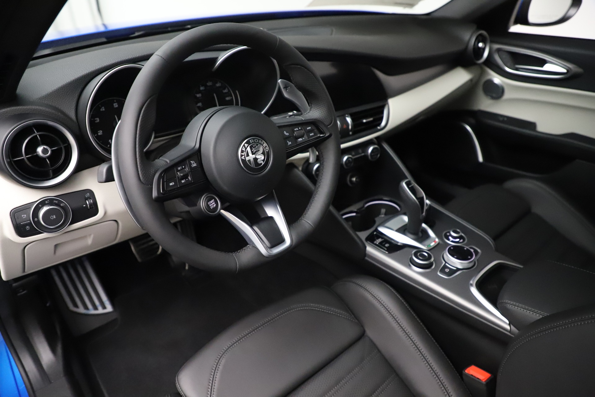 New-2020-Alfa-Romeo-Giulia-Ti-Sport-Q4