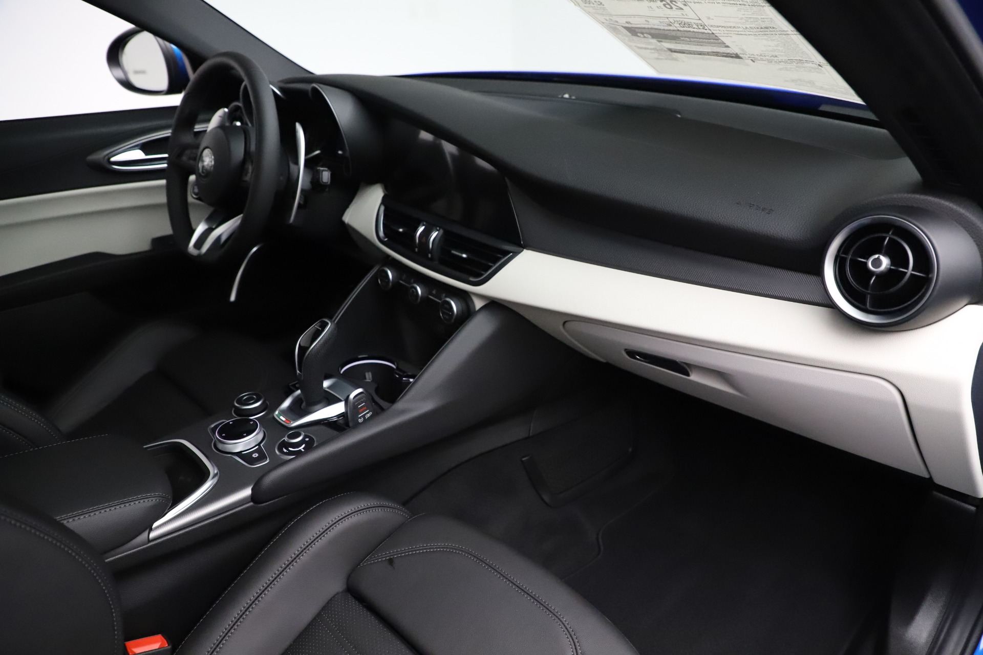 New-2020-Alfa-Romeo-Giulia-Ti-Sport-Q4