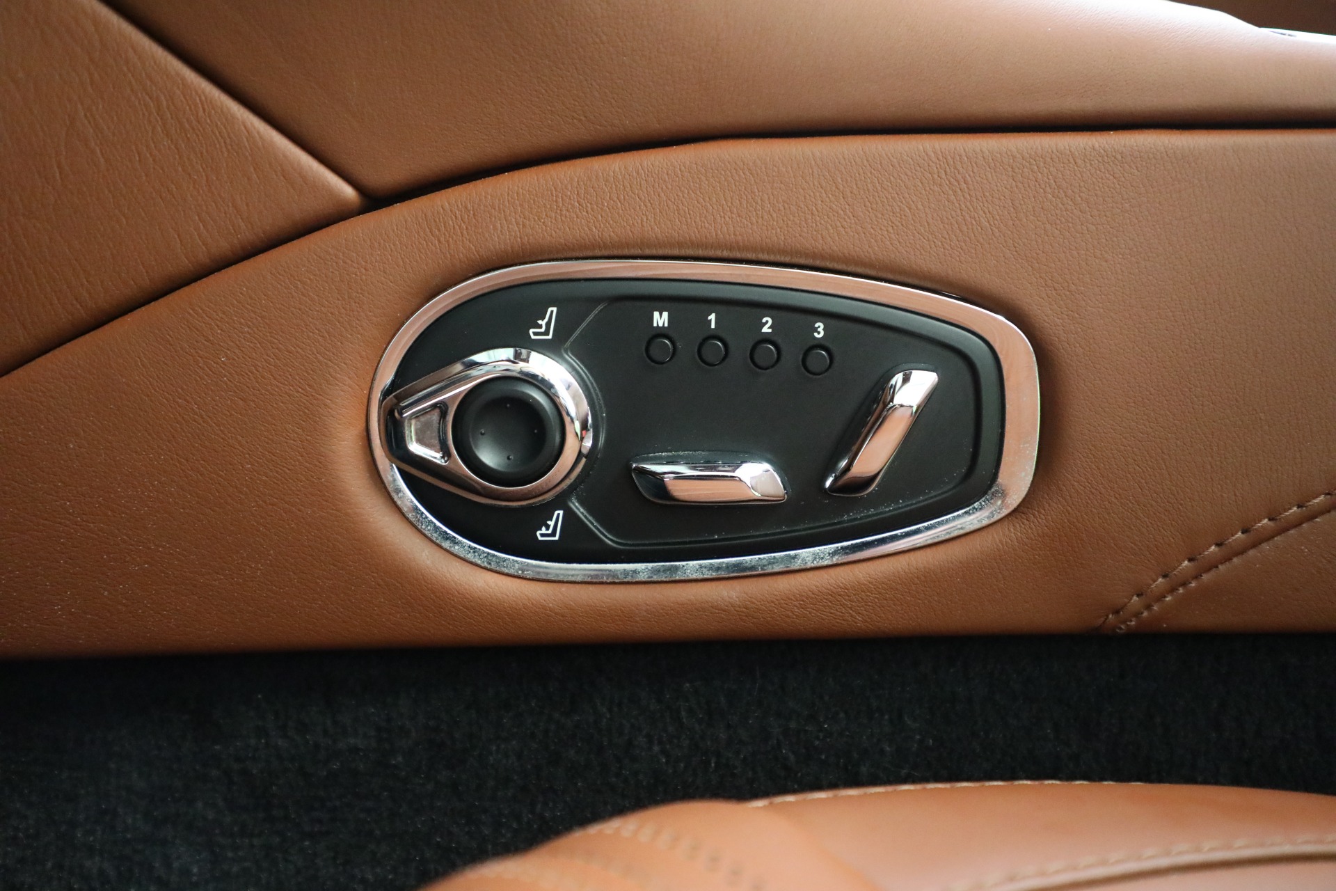 Used-2020-Aston-Martin-DB11-Volante-Convertible