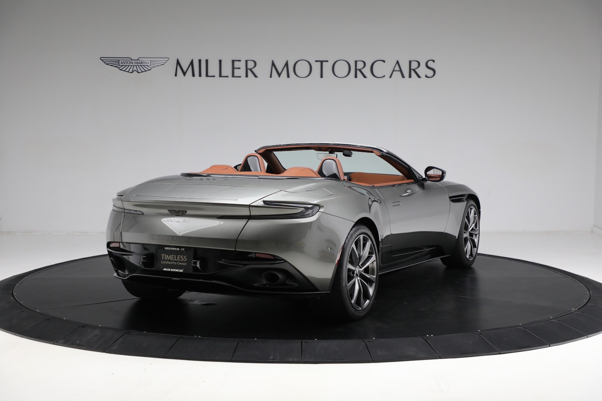 Used-2020-Aston-Martin-DB11-Volante-Convertible