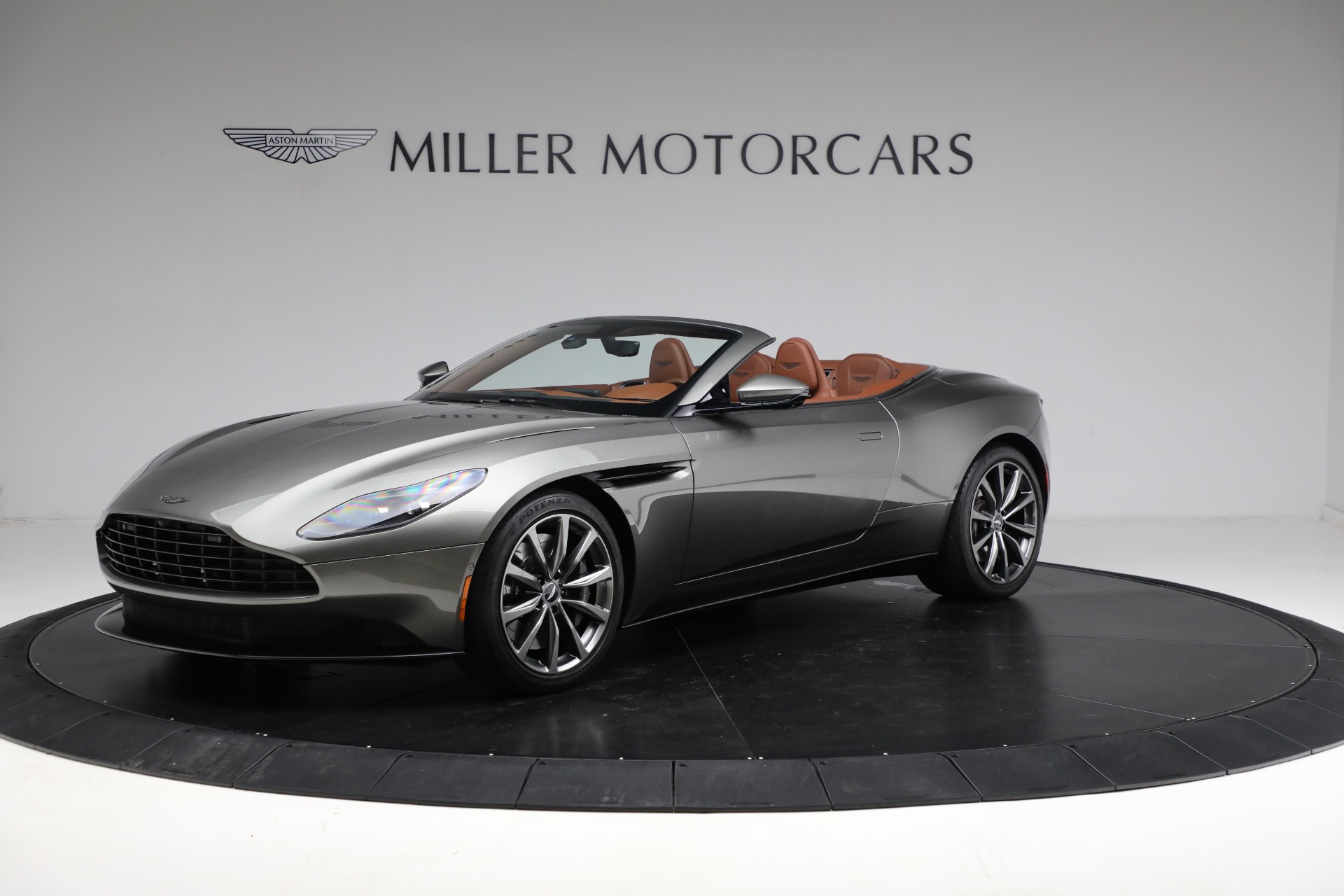 Used-2020-Aston-Martin-DB11-Volante-Convertible