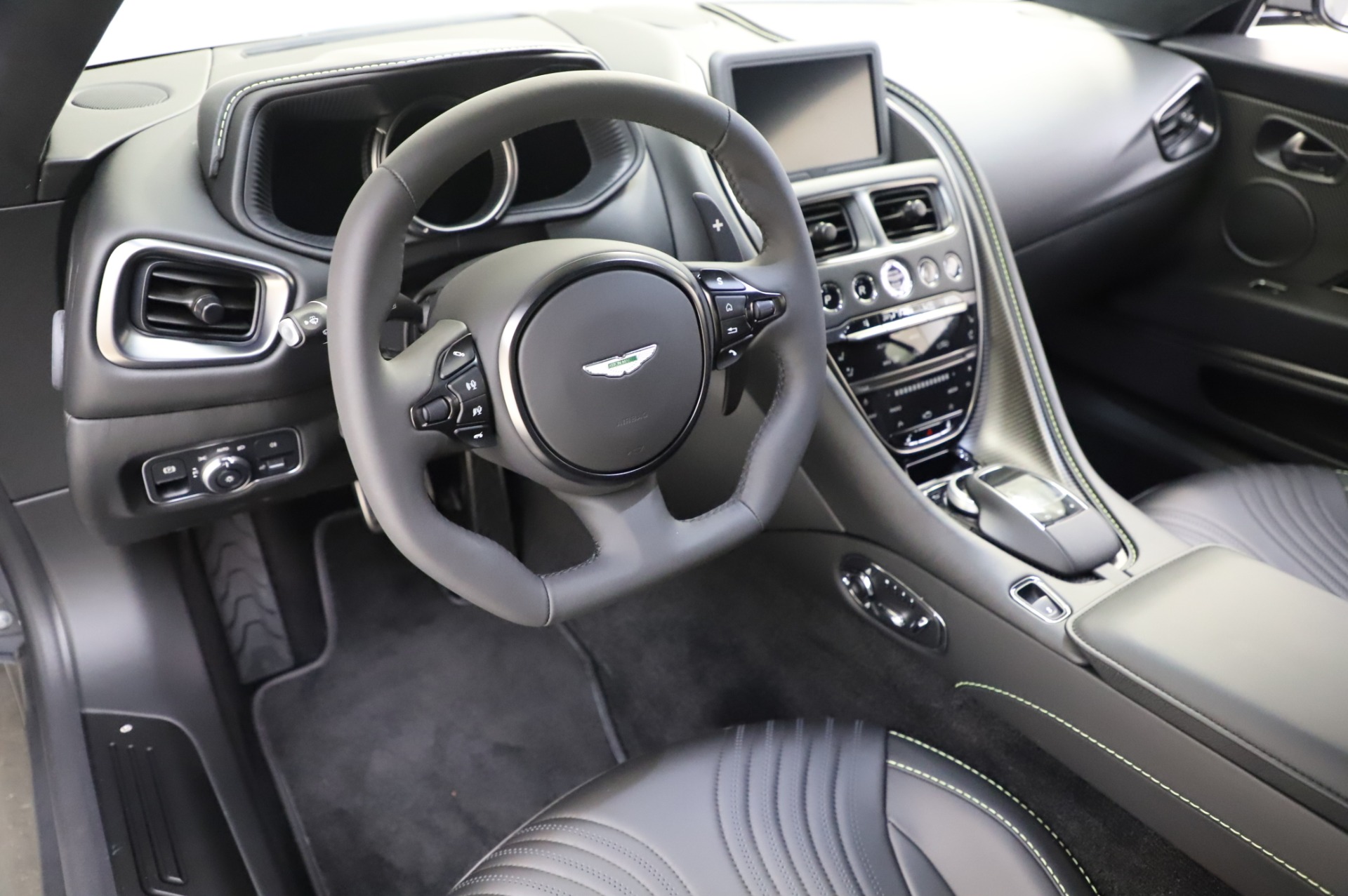 Used-2020-Aston-Martin-DB11-V12-AMR-Coupe