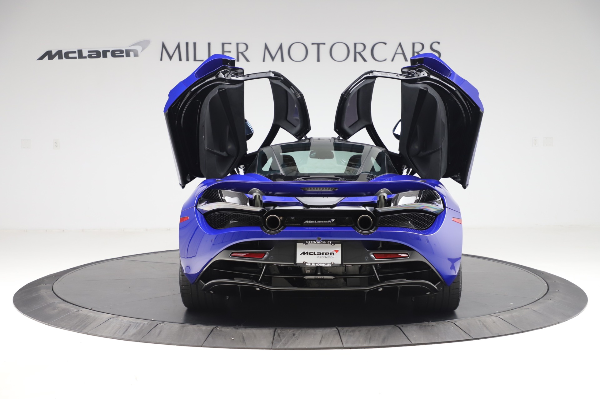 Used-2020-McLaren-720S-Performance
