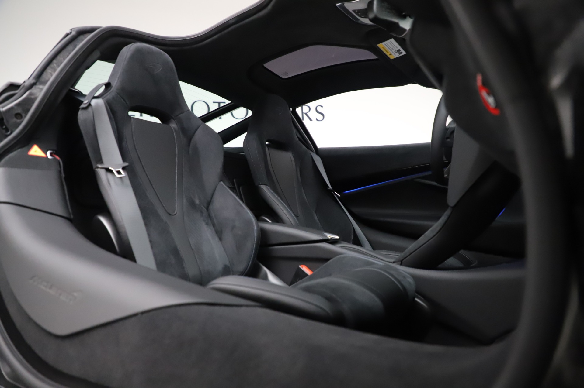 Used-2020-McLaren-720S-Performance