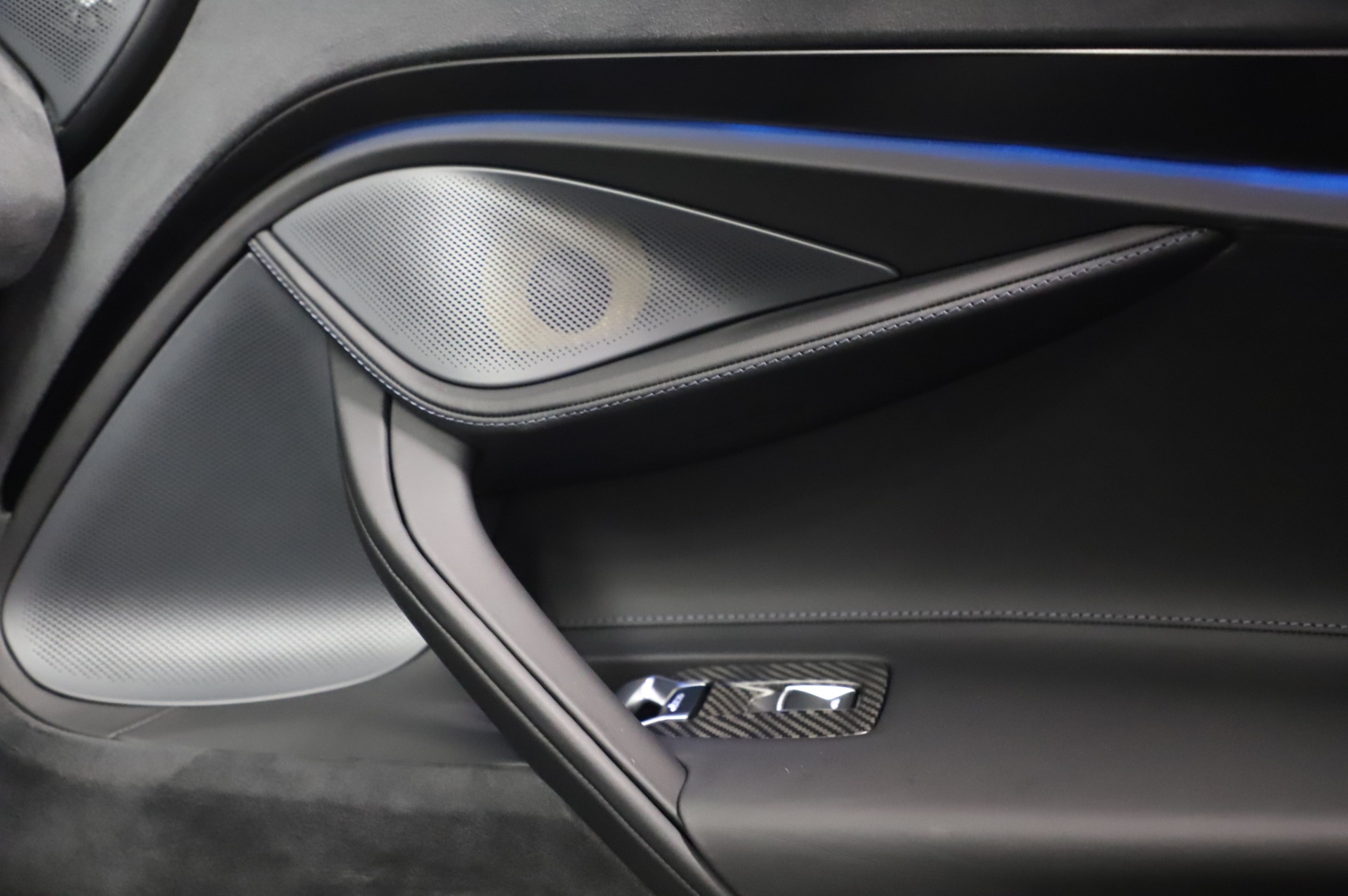 Used-2020-McLaren-720S-Performance