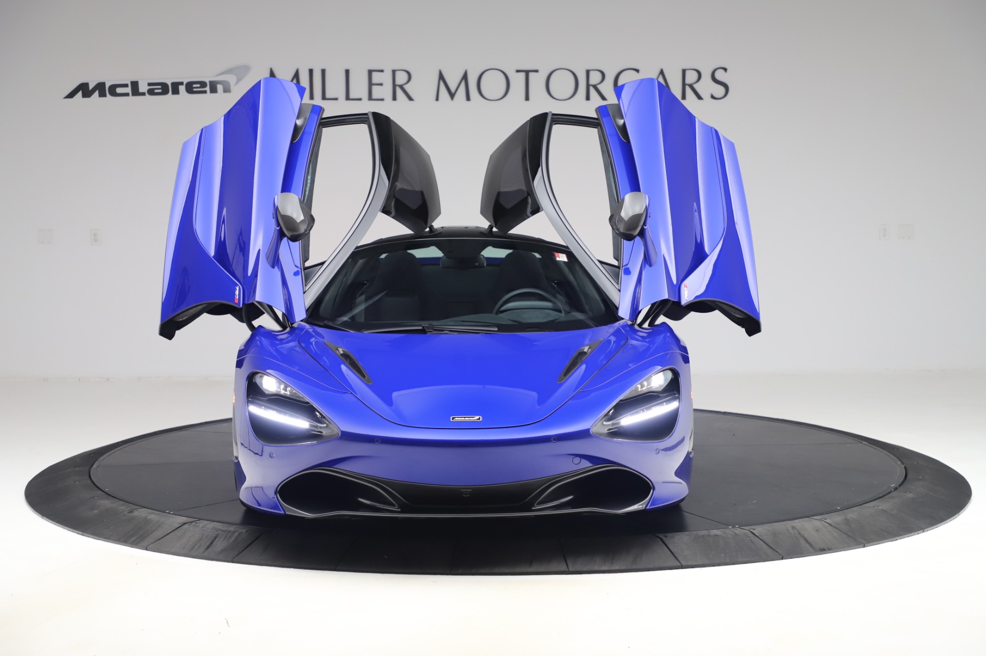 Used-2020-McLaren-720S-Performance