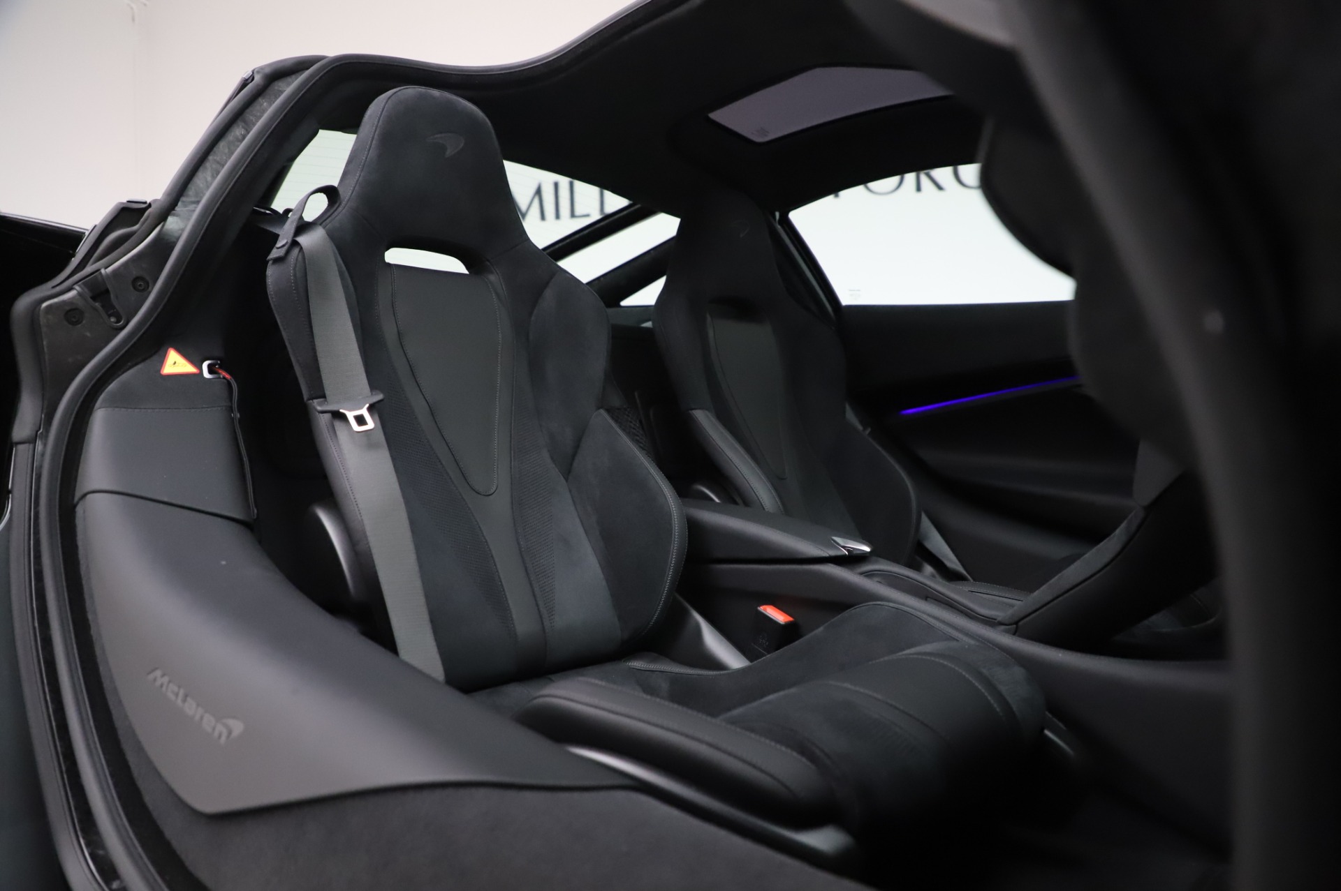 New-2020-McLaren-720S-Performance