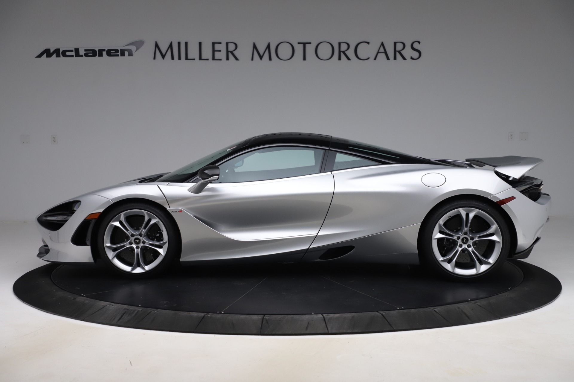 New-2020-McLaren-720S-Performance
