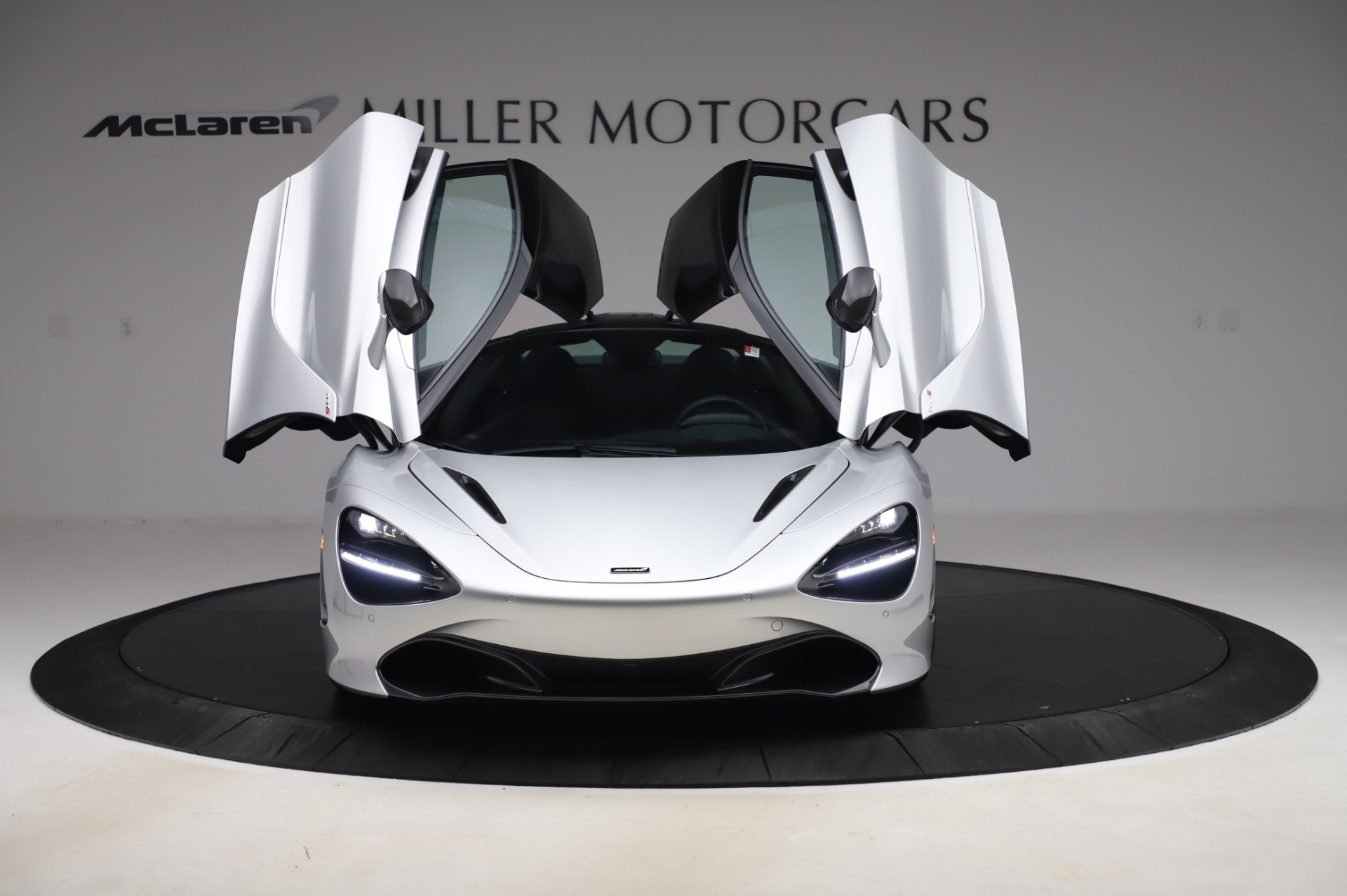 New-2020-McLaren-720S-Performance