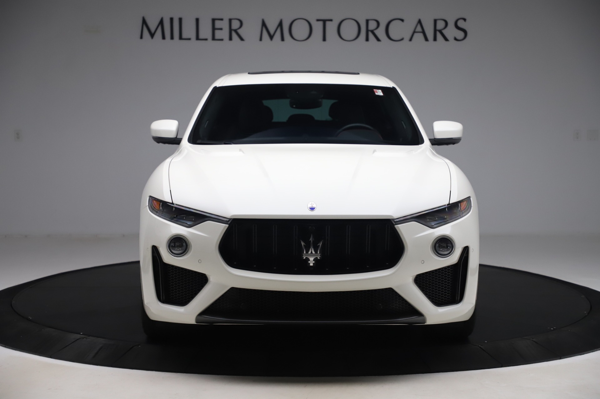 Used-2019-Maserati-Levante-Trofeo