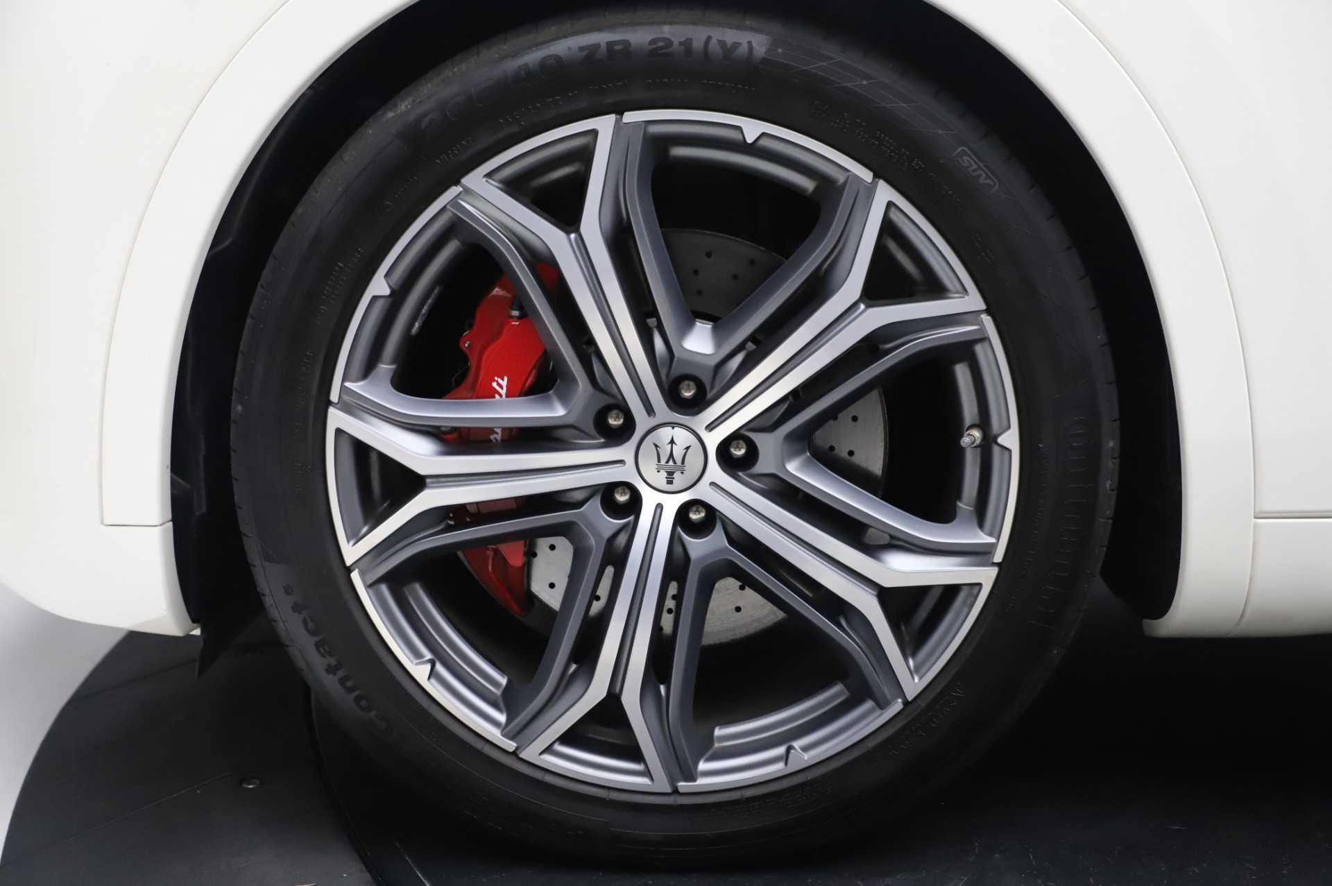 Used-2019-Maserati-Levante-Trofeo