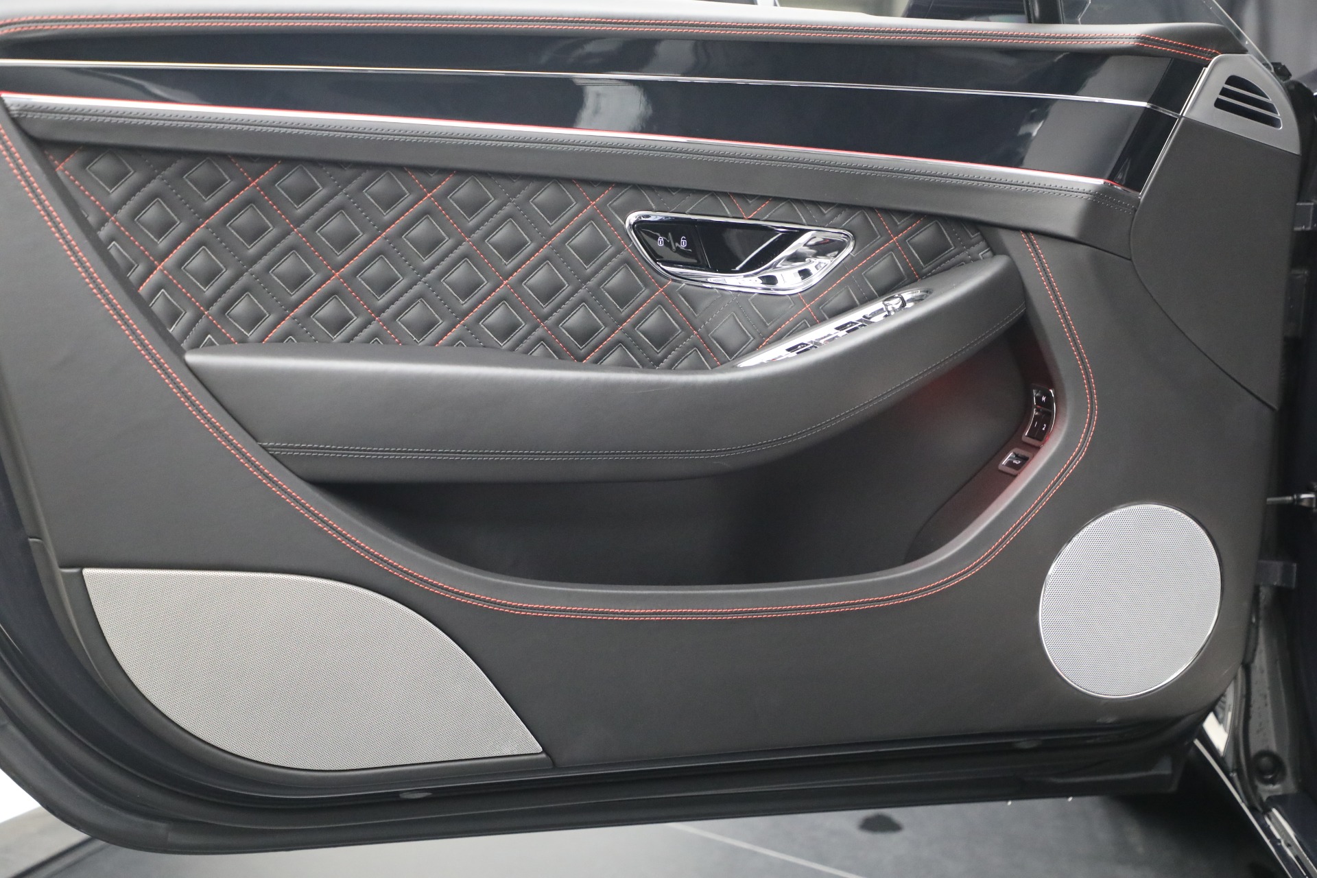 Used-2020-Bentley-Continental-GTC-First-Edition