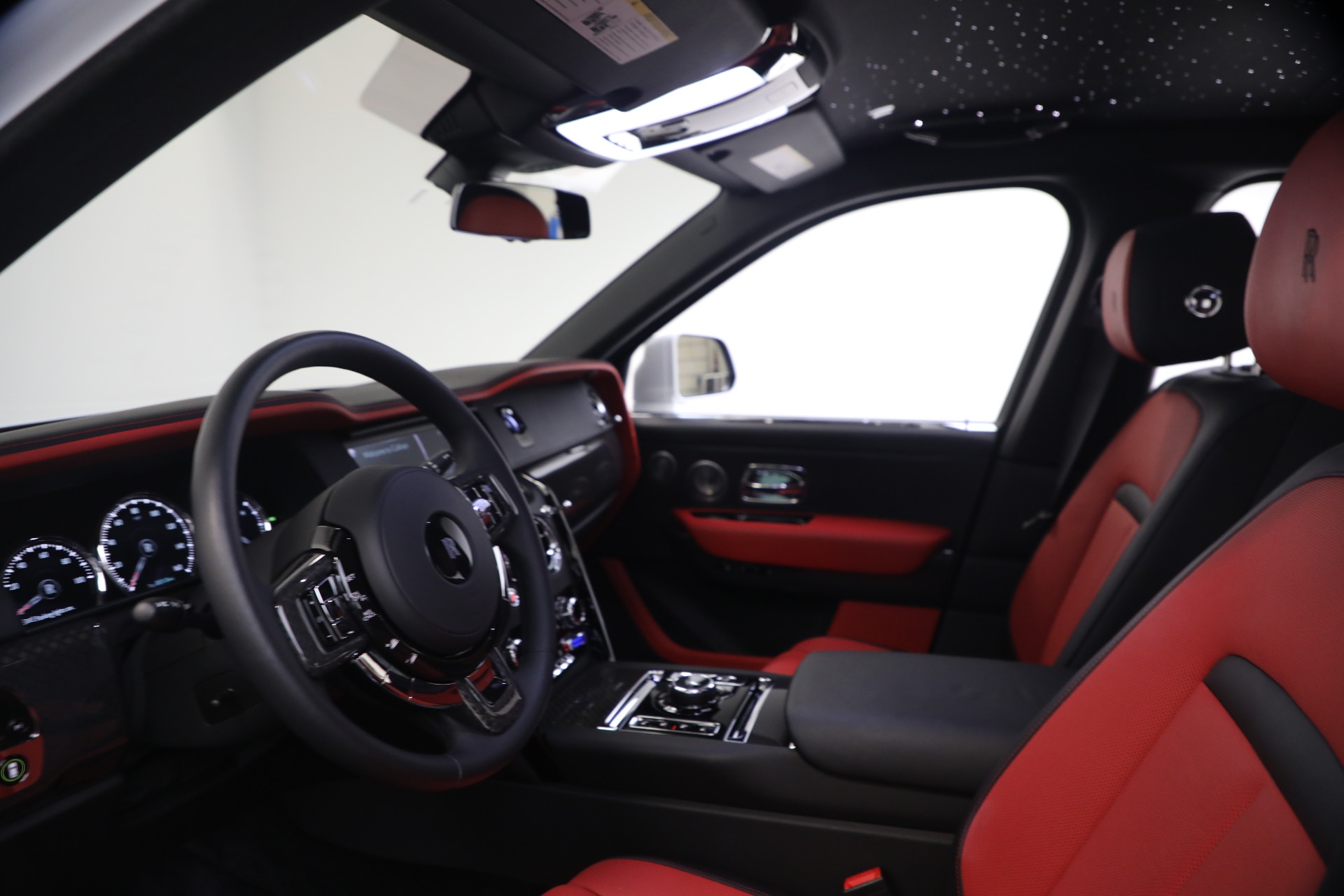 Used-2020-Rolls-Royce-Cullinan-Black-Badge