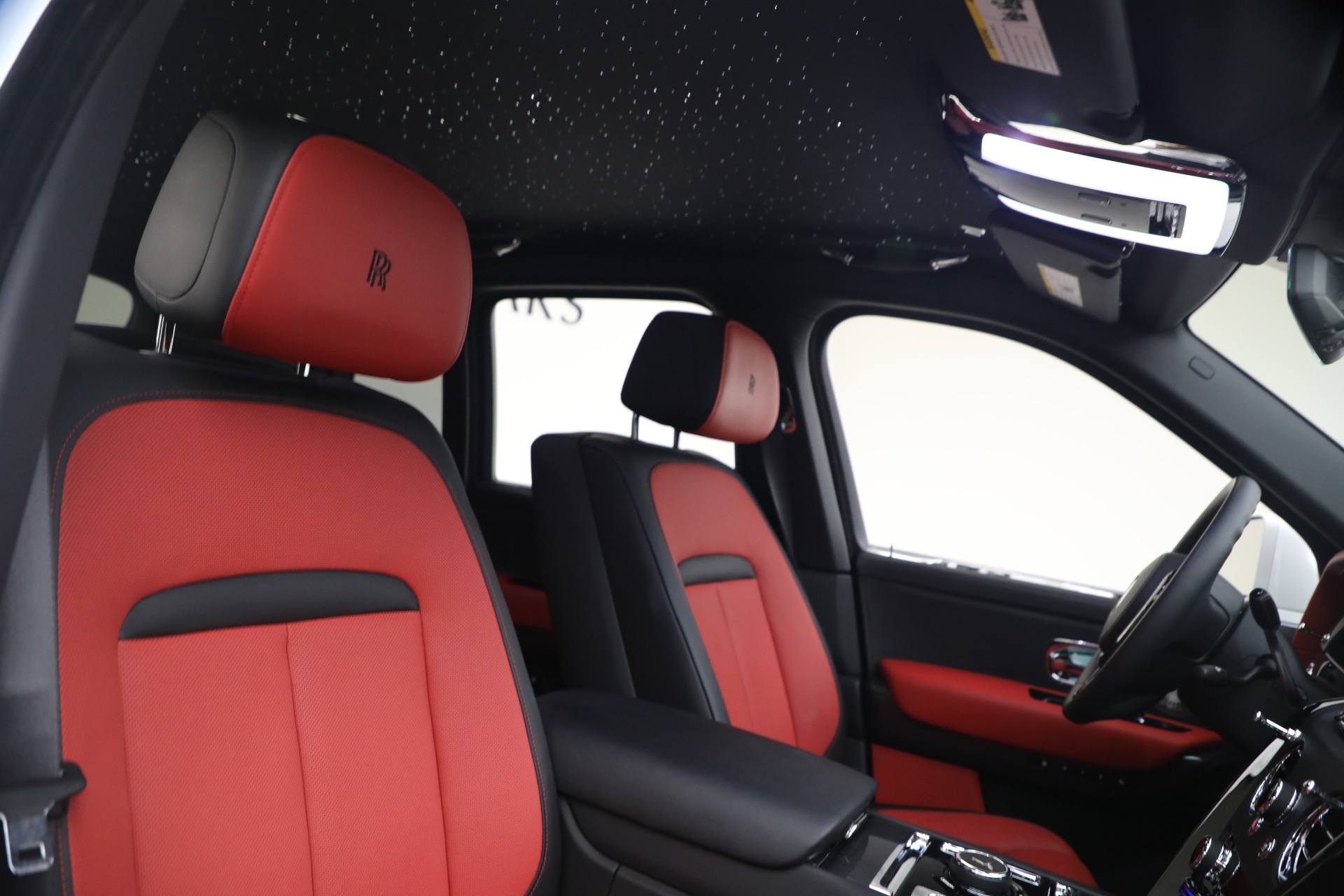Used-2020-Rolls-Royce-Cullinan-Black-Badge
