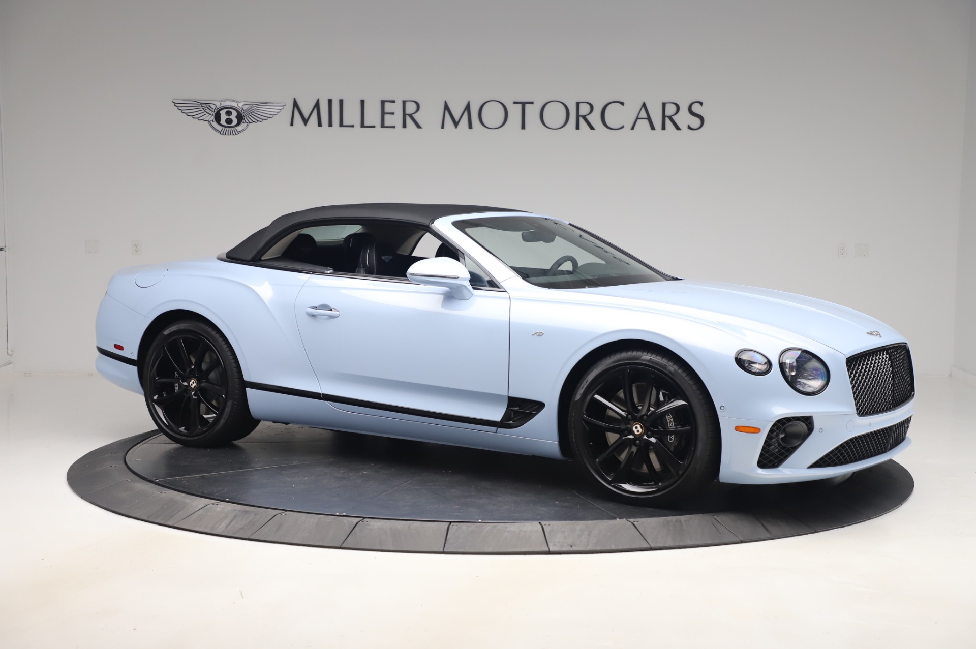 Used-2020-Bentley-Continental-GTC-V8