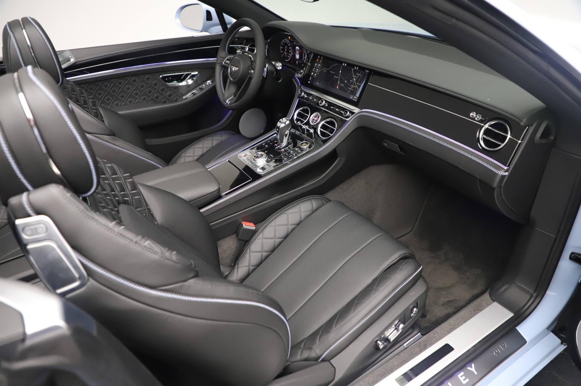 Used-2020-Bentley-Continental-GTC-V8