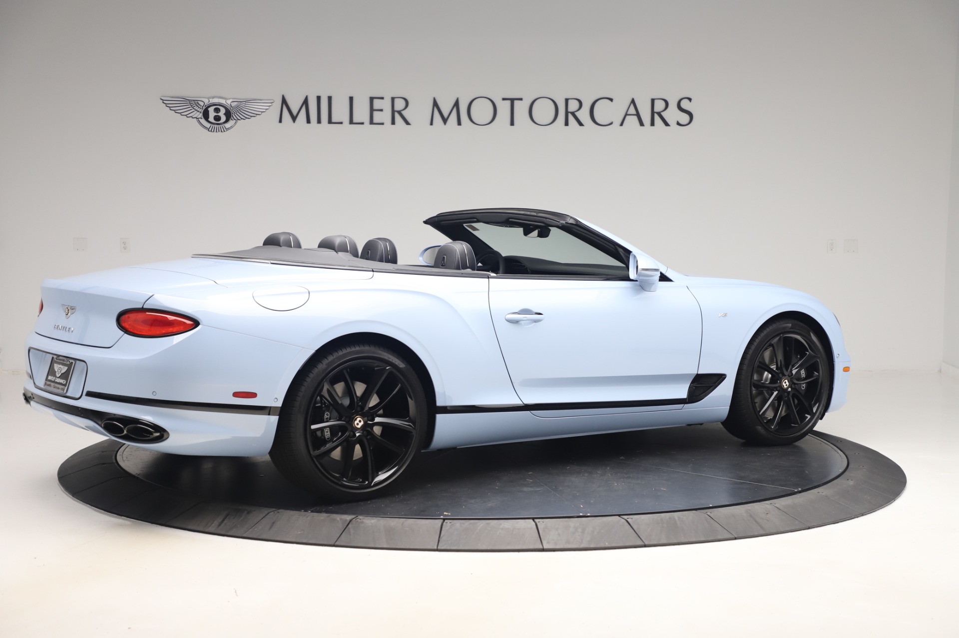 Used-2020-Bentley-Continental-GTC-V8