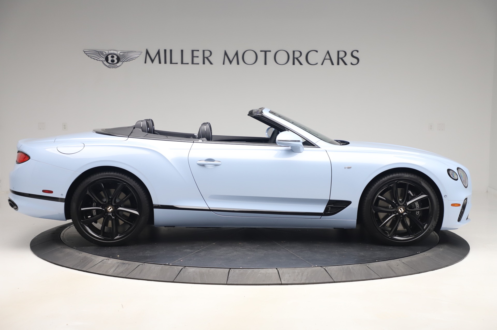 Used-2020-Bentley-Continental-GTC-V8