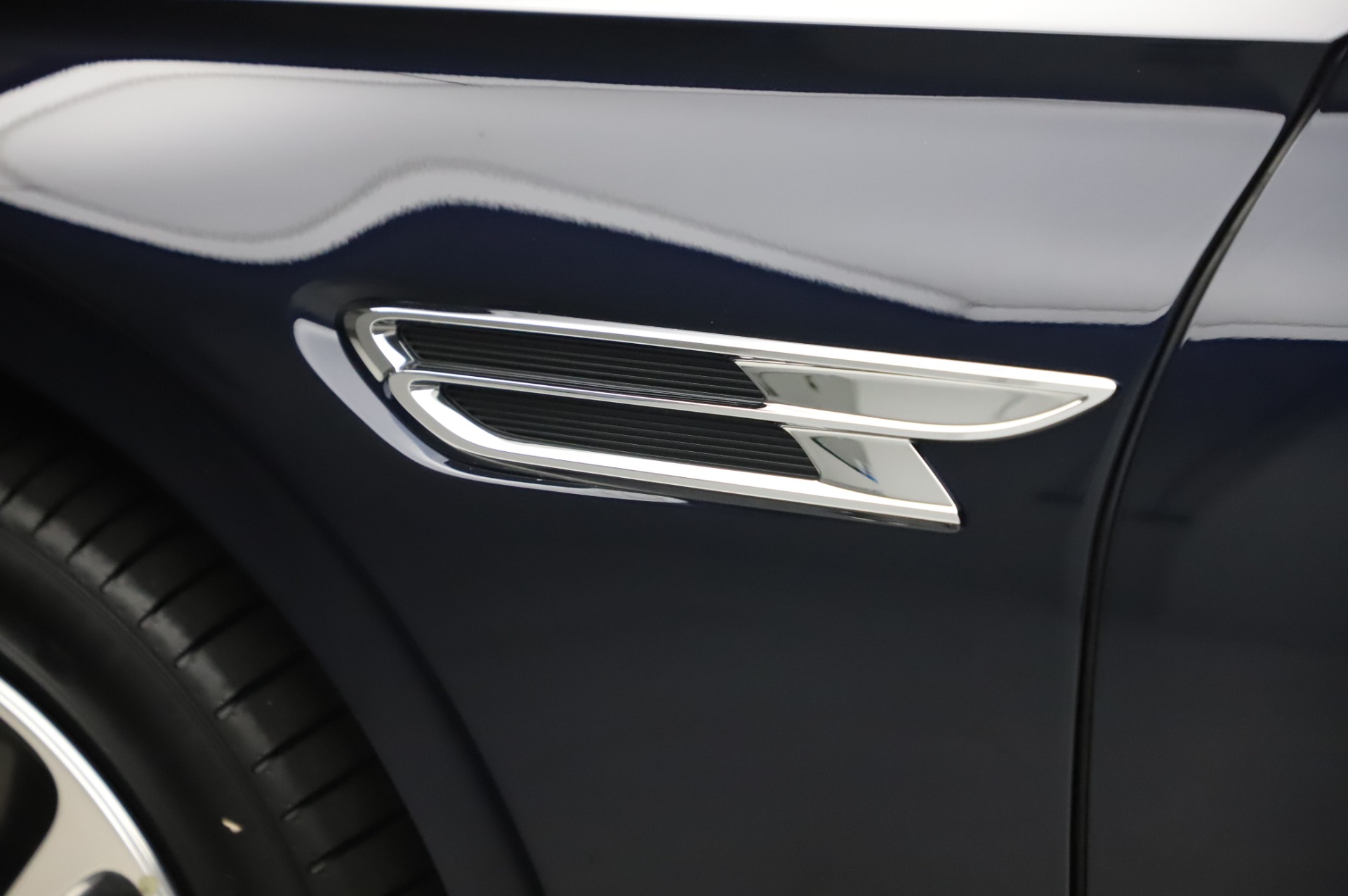 New-2020-Bentley-Flying-Spur-W12