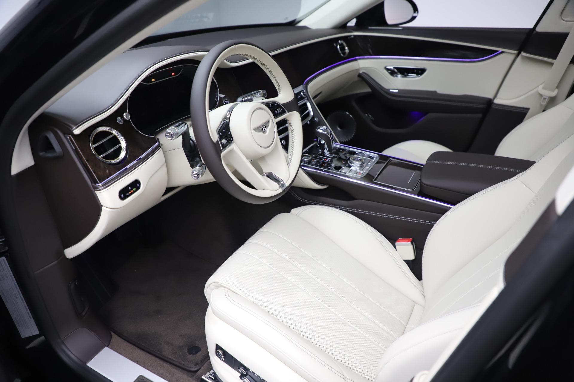 New-2020-Bentley-Flying-Spur-W12