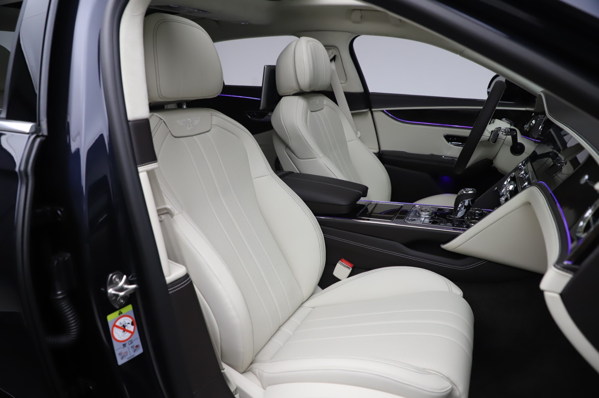 New-2020-Bentley-Flying-Spur-W12