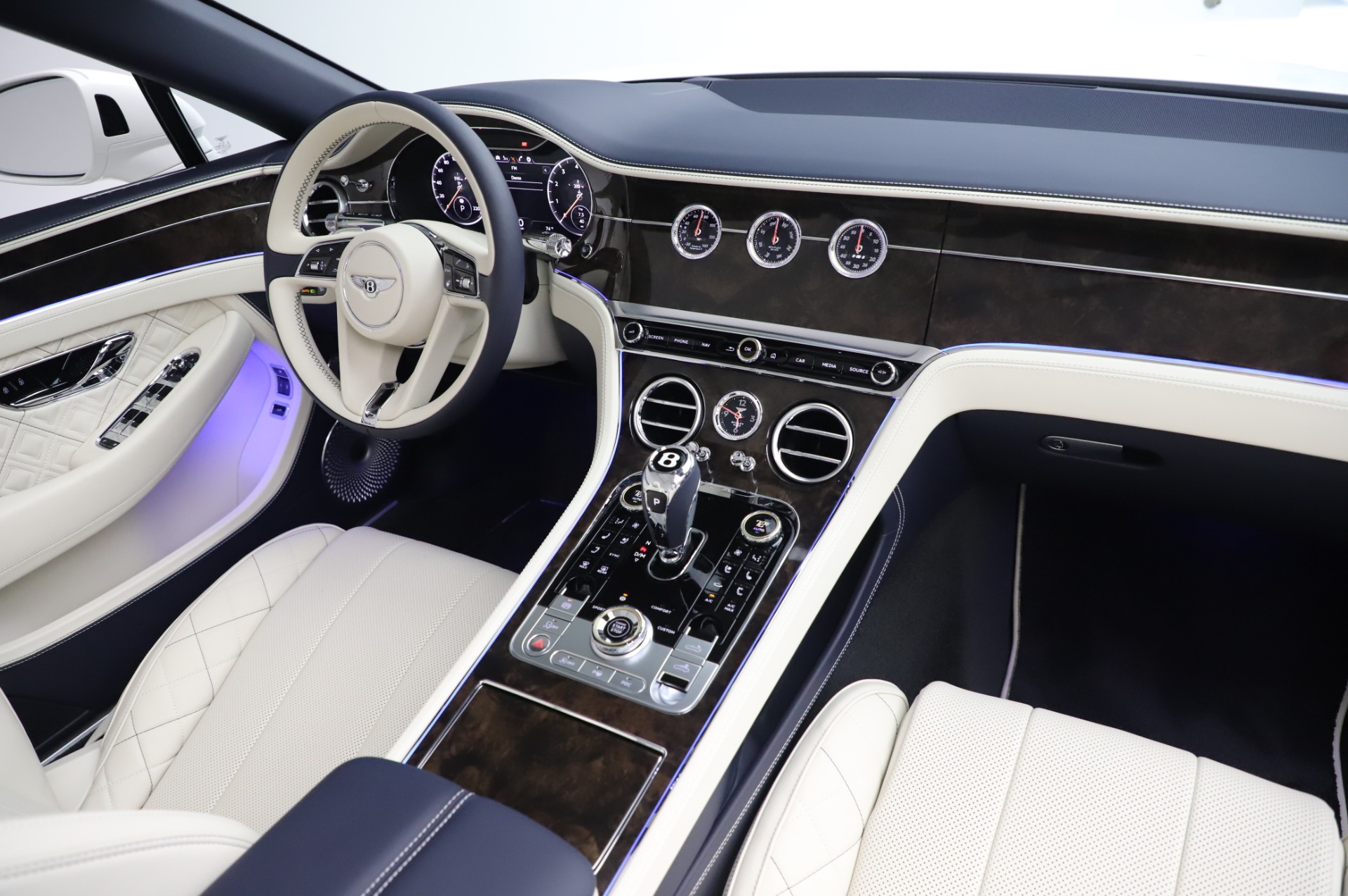 Used-2020-Bentley-Continental-GTC-First-Edition